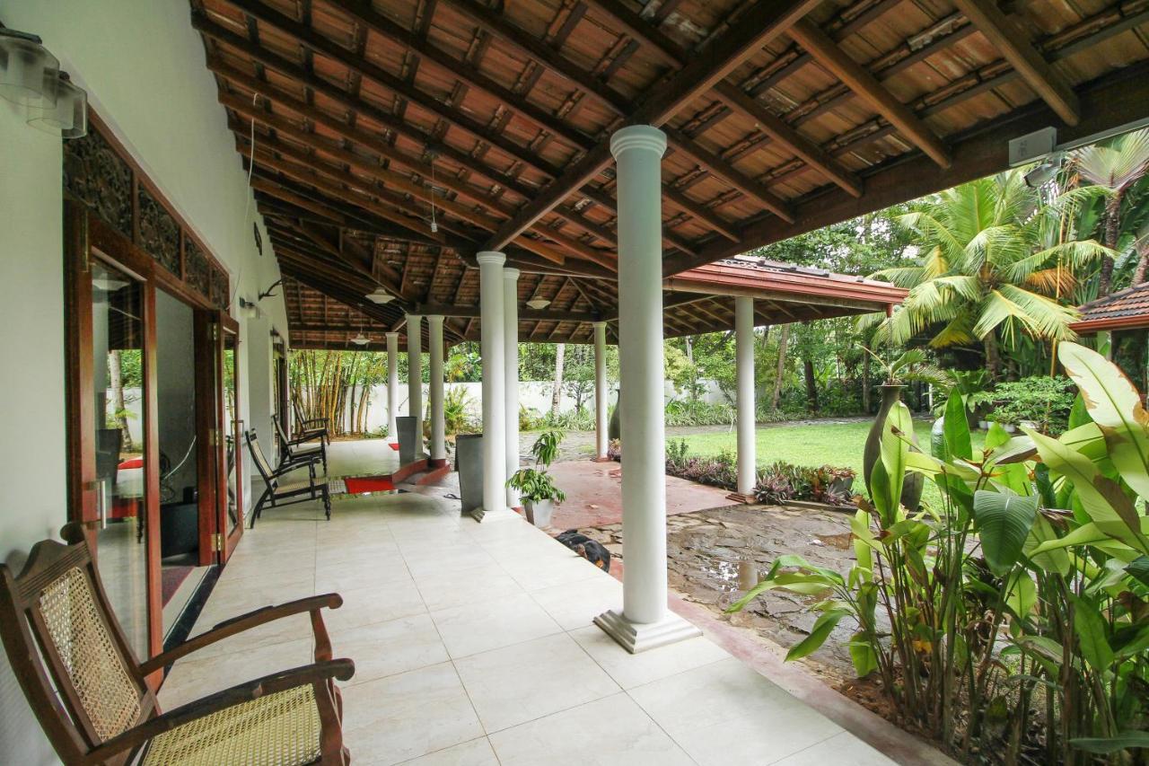Villa 45 - Balapitiya Exteriör bild
